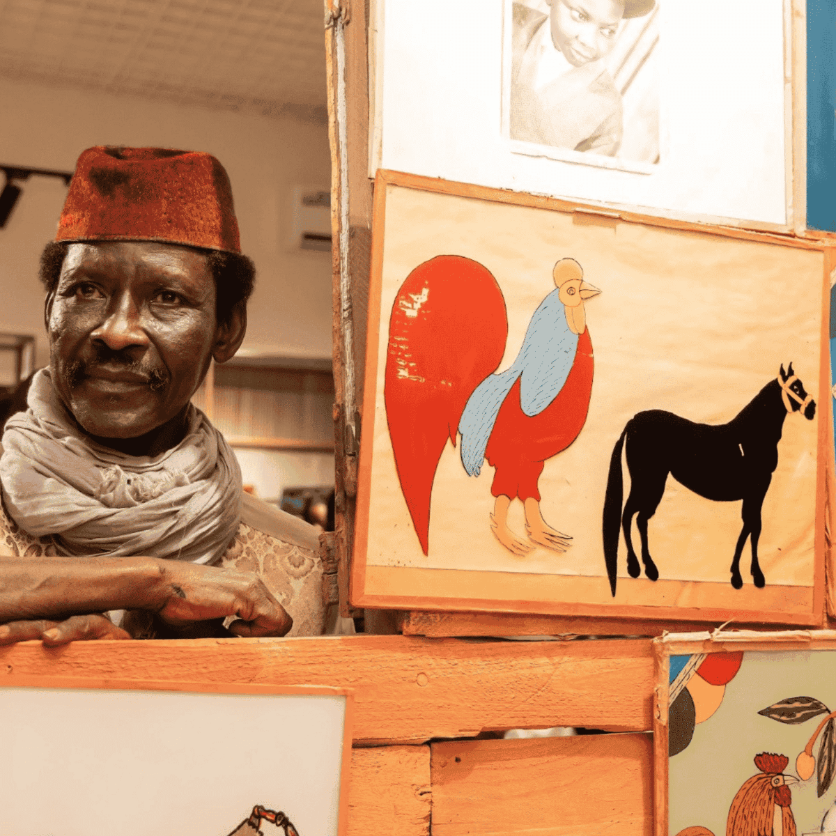 Step inside the MARAZ flagship store and discover, beyond its leather goods, its art collection.
